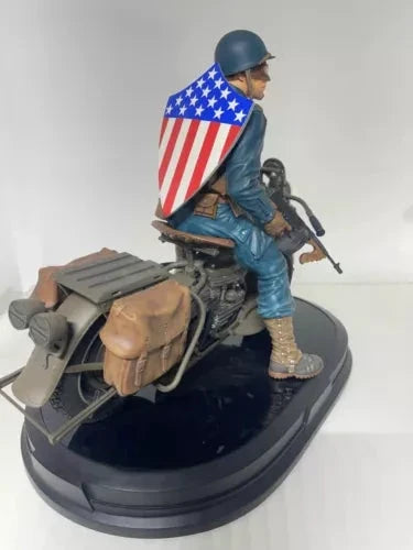 GENTLE GIANT CAPTAIN AMERICA ON MOTORCYCLE STATUE , 28CM