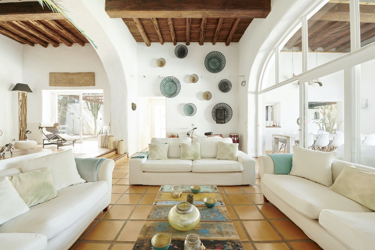Charming Hidden Paradise Ibiza Villa with a Beautiful Lush Garden and Cozy Kitchen in San Antonio
