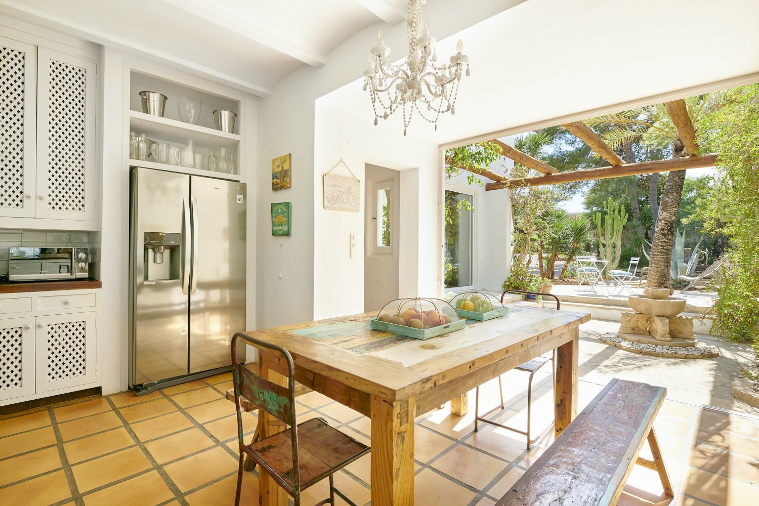 Charming Hidden Paradise Ibiza Villa with a Beautiful Lush Garden and Cozy Kitchen in San Antonio