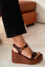 SANDALIA ELEGANTE SPORT | MARRON