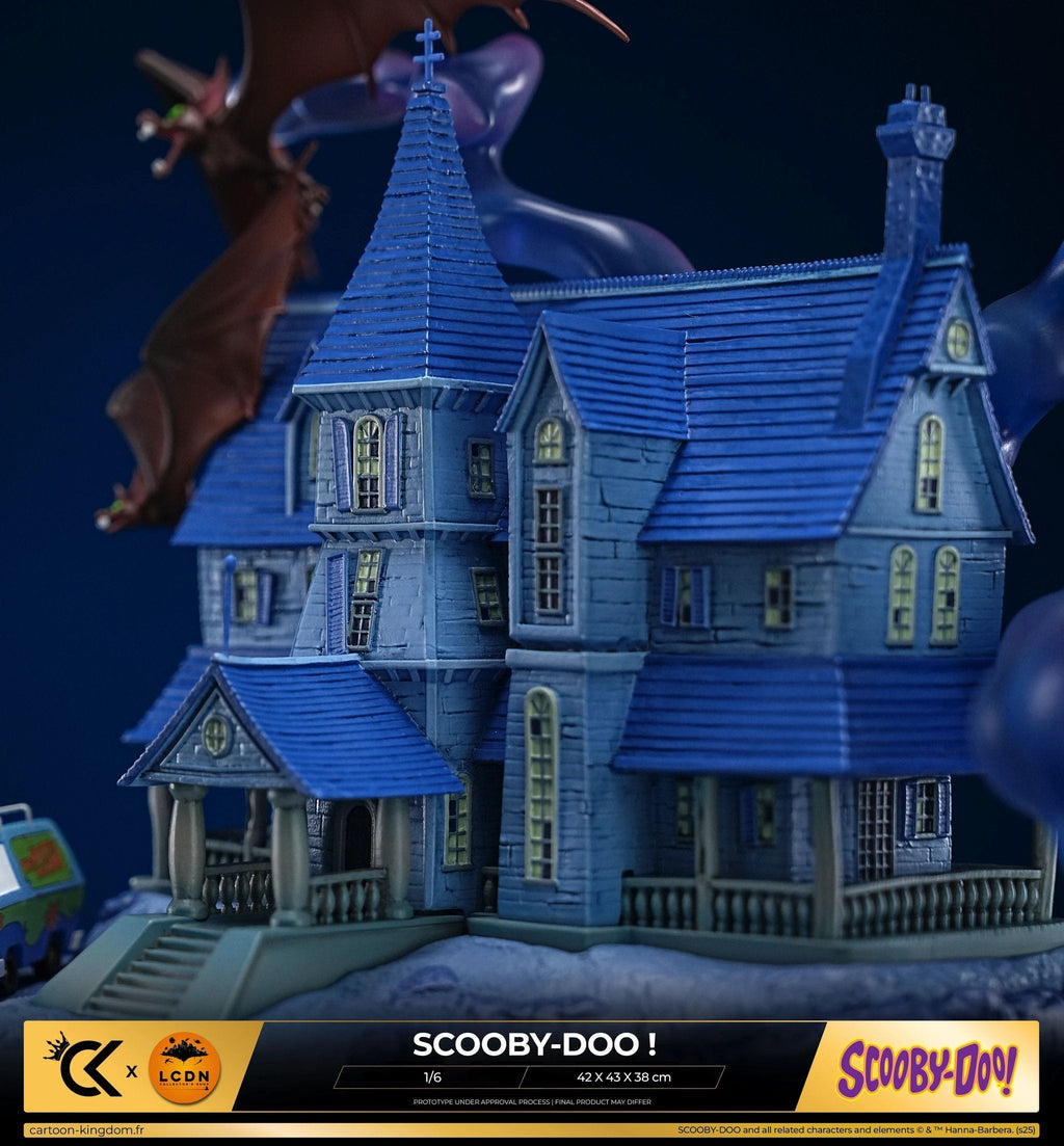 Cartoon Kingdom Shaggy and Scooby-Doo 1/6 scale 42cm