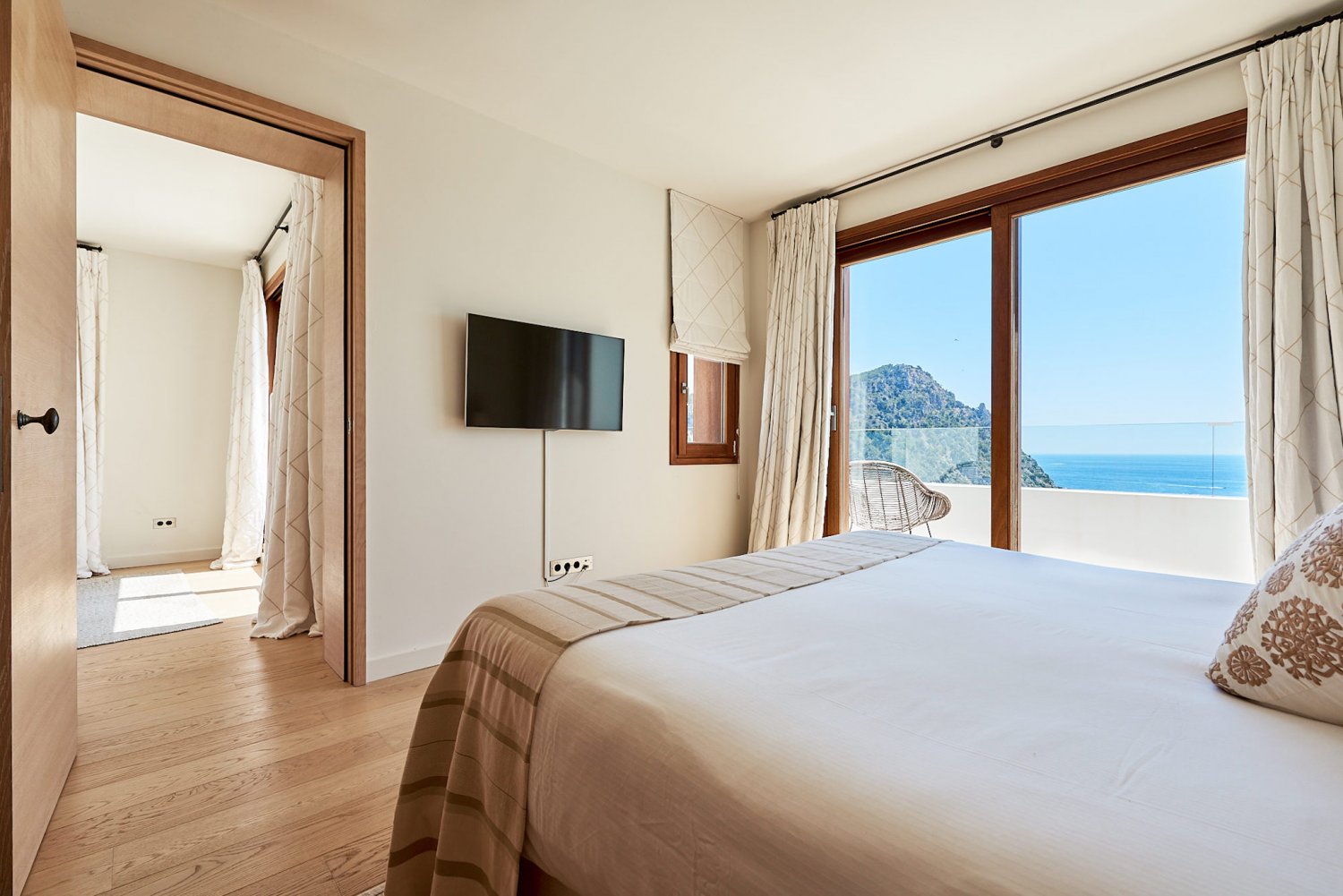 Huge Beautiful Ibiza Villa with Breathtaking Views of Sol d’en Serra in Santa Eulalia