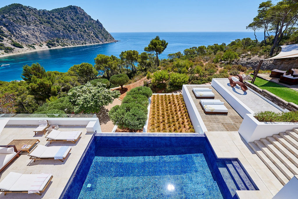 Huge Beautiful Ibiza Villa with Breathtaking Views of Sol d’en Serra in Santa Eulalia