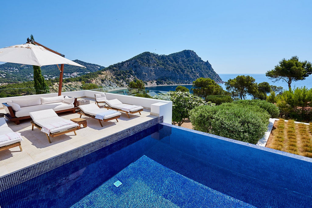 Huge Beautiful Ibiza Villa with Breathtaking Views of Sol d’en Serra in Santa Eulalia