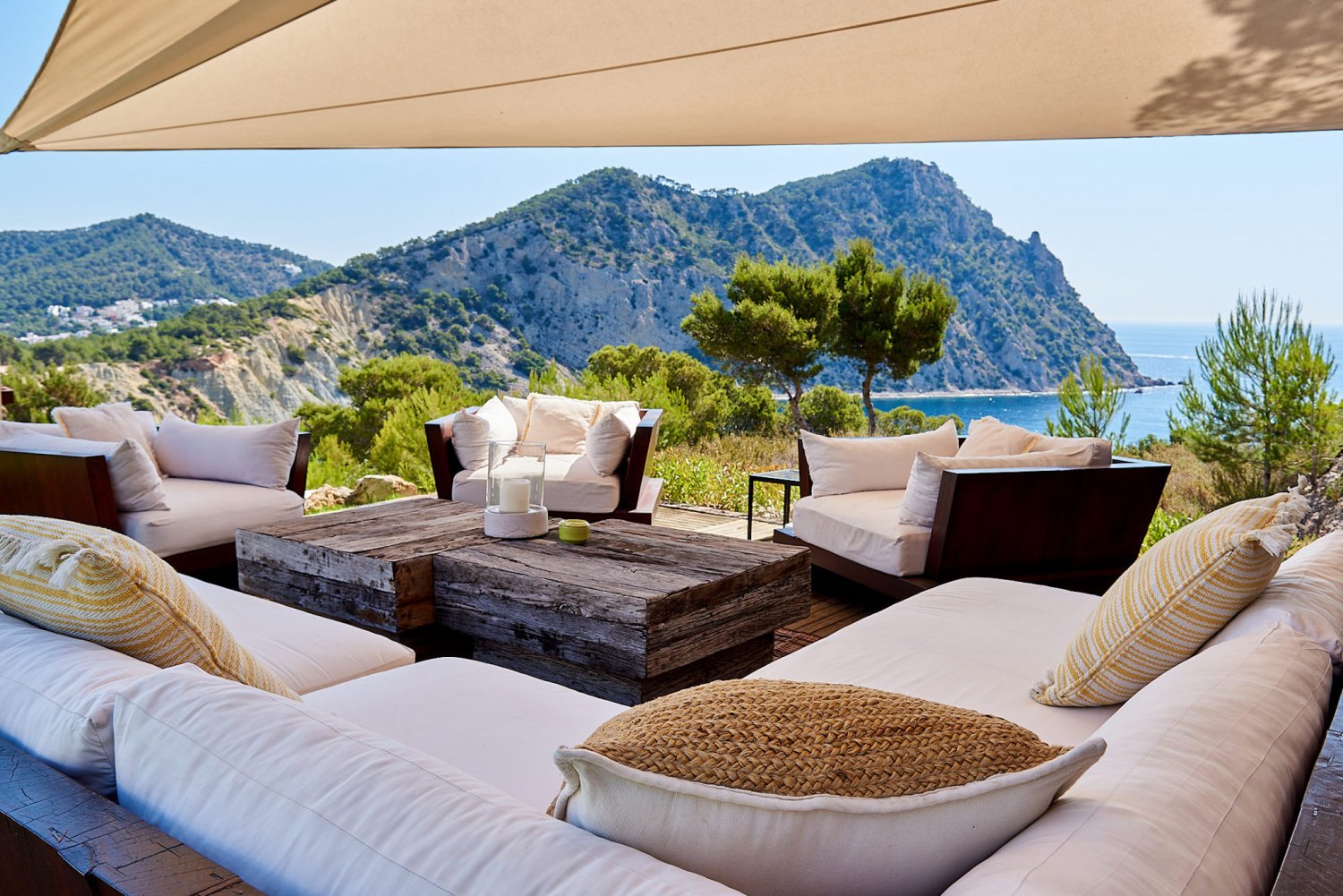 Huge Beautiful Ibiza Villa with Breathtaking Views of Sol d’en Serra in Santa Eulalia