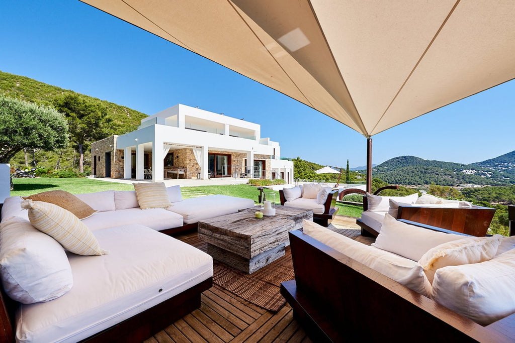 Huge Beautiful Ibiza Villa with Breathtaking Views of Sol d’en Serra in Santa Eulalia