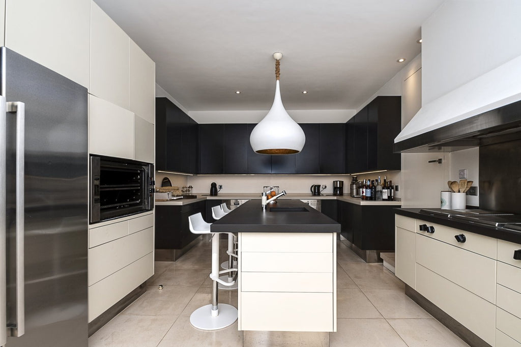 Modern Luxury Ibiza Villa with Huge Kitchen, Stunning Views and Spacious En-Suite Bedrooms near Es Cubells
