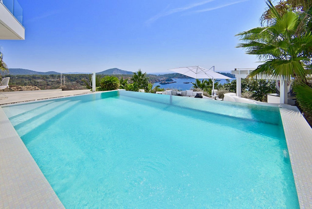 Clifftop Modern Ibiza Villa Designed to Enjoy the Island’s Good Life near Es Torrent