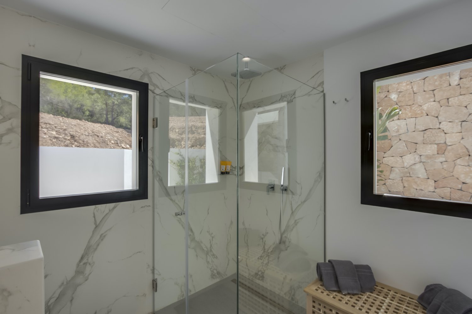 550 m² Modern Open-Plan Private Ibiza Villa Beautifully Furnished near Sant Josep Village