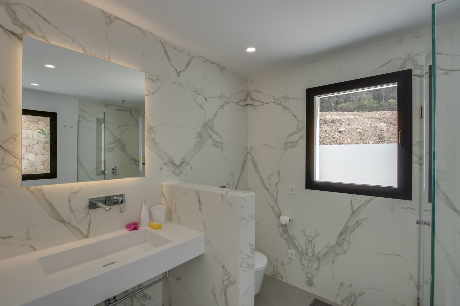 550 m² Modern Open-Plan Private Ibiza Villa Beautifully Furnished near Sant Josep Village