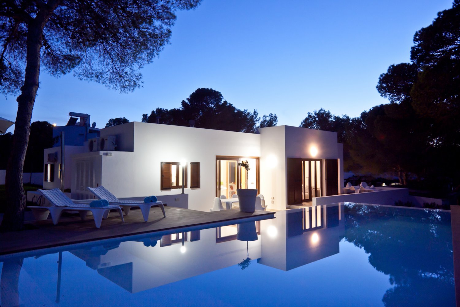 Beautiful Spacious Ibiza Villa in a Prime Location Just Steps from Cala Bassa Beach