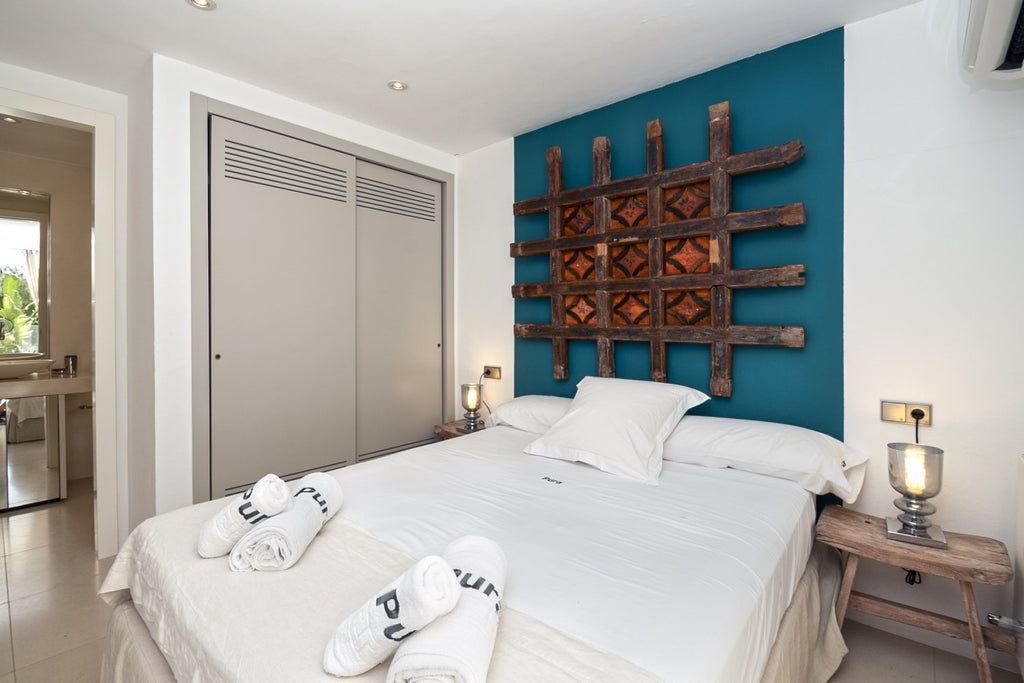 Modern Luxury Ibiza Villa with Huge Kitchen, Stunning Views and Spacious En-Suite Bedrooms near Es Cubells