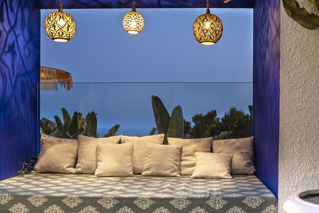 Modern Luxury Ibiza Villa with Huge Kitchen, Stunning Views and Spacious En-Suite Bedrooms near Es Cubells