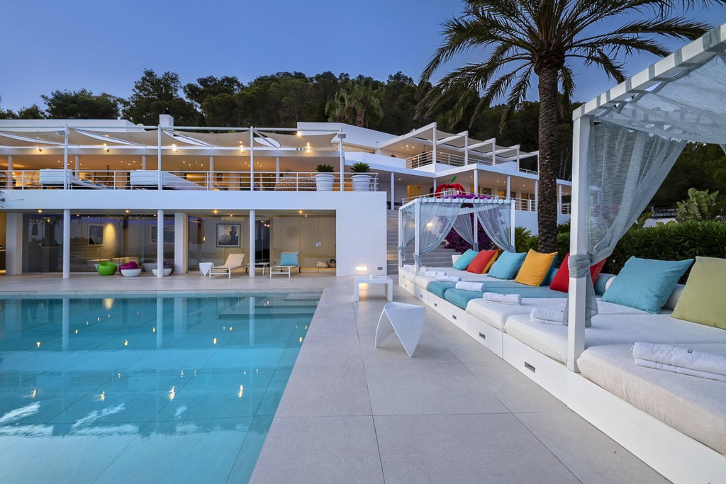Modern Luxury Ibiza Villa with Huge Kitchen, Stunning Views and Spacious En-Suite Bedrooms near Es Cubells