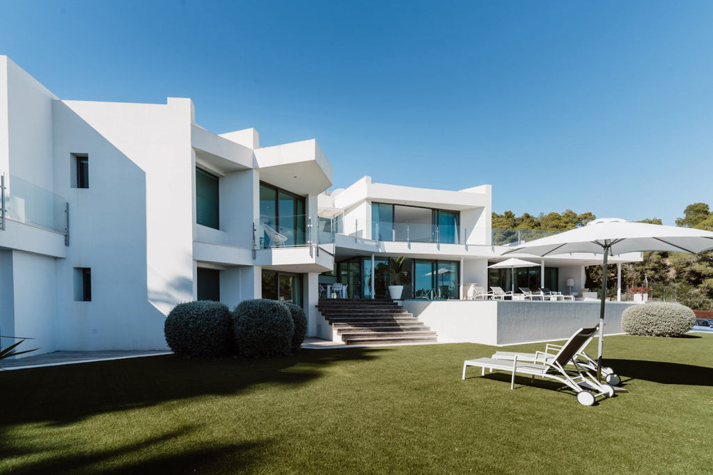 Modern Style Ibiza Villa with Five Spacious En-Suite Bedrooms, Luxurious Interiors, Impressive Kitchen and Panoramic Views of Es Torrent near Es Cubells