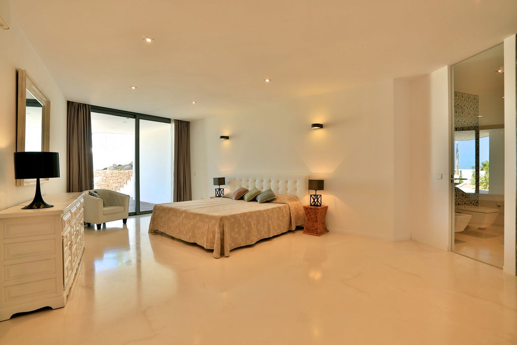 Modern Style Ibiza Villa with Five Spacious En-Suite Bedrooms, Luxurious Interiors, Impressive Kitchen and Panoramic Views of Es Torrent near Es Cubells