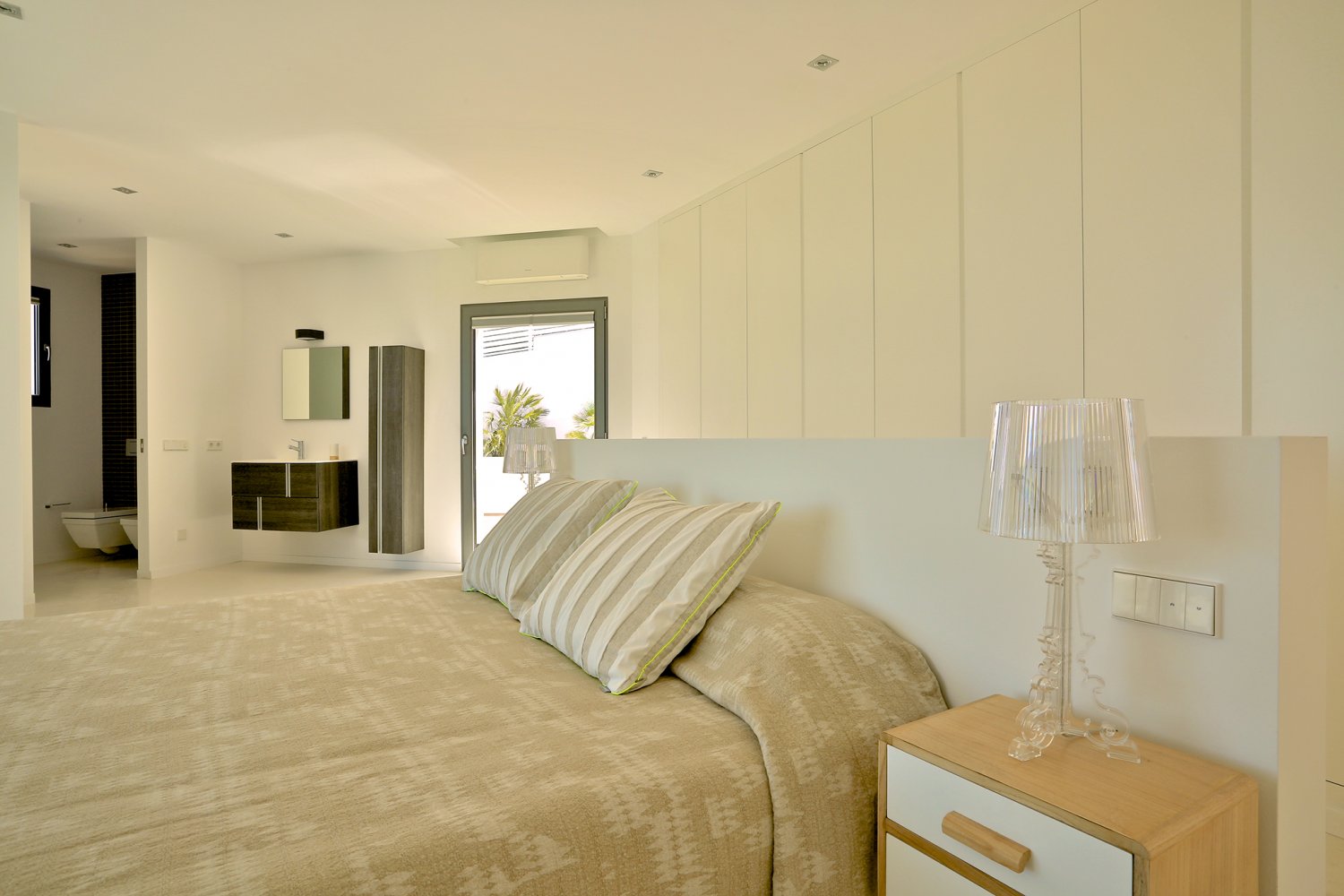 Modern Style Ibiza Villa with Five Spacious En-Suite Bedrooms, Luxurious Interiors, Impressive Kitchen and Panoramic Views of Es Torrent near Es Cubells