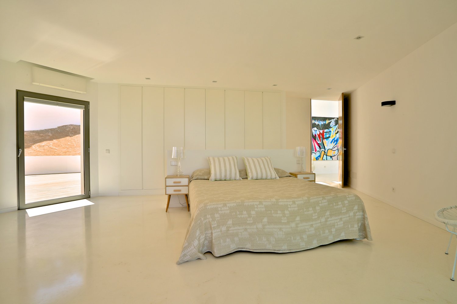 Modern Style Ibiza Villa with Five Spacious En-Suite Bedrooms, Luxurious Interiors, Impressive Kitchen and Panoramic Views of Es Torrent near Es Cubells