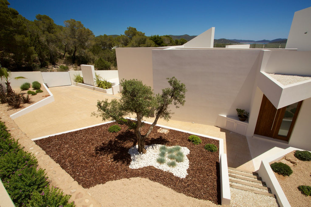 Modern Style Ibiza Villa with Five Spacious En-Suite Bedrooms, Luxurious Interiors, Impressive Kitchen and Panoramic Views of Es Torrent near Es Cubells