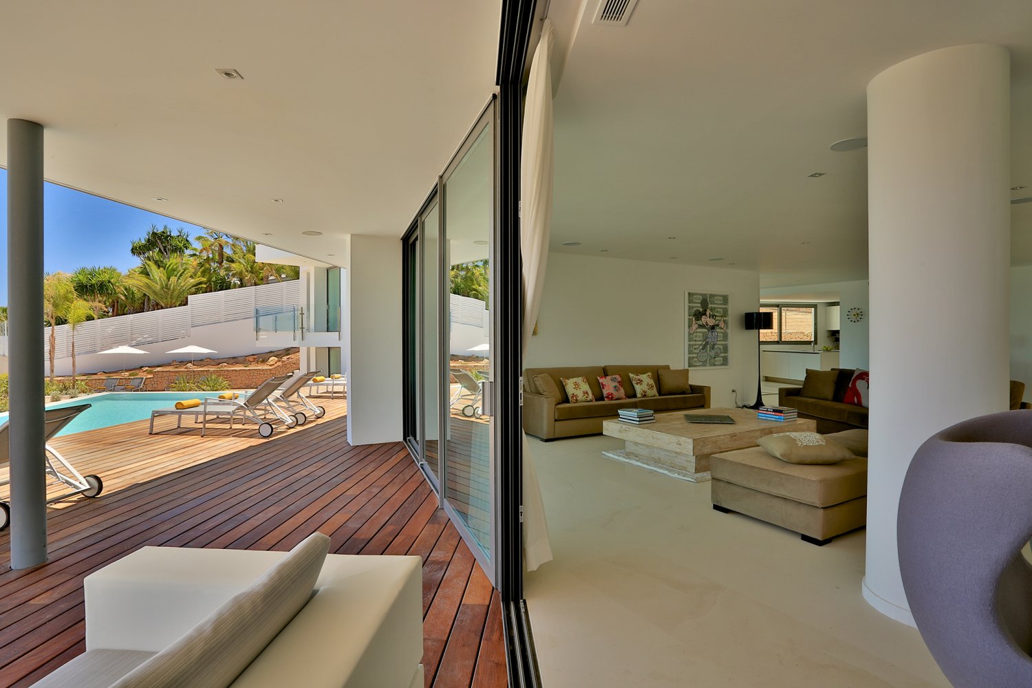 Modern Style Ibiza Villa with Five Spacious En-Suite Bedrooms, Luxurious Interiors, Impressive Kitchen and Panoramic Views of Es Torrent near Es Cubells