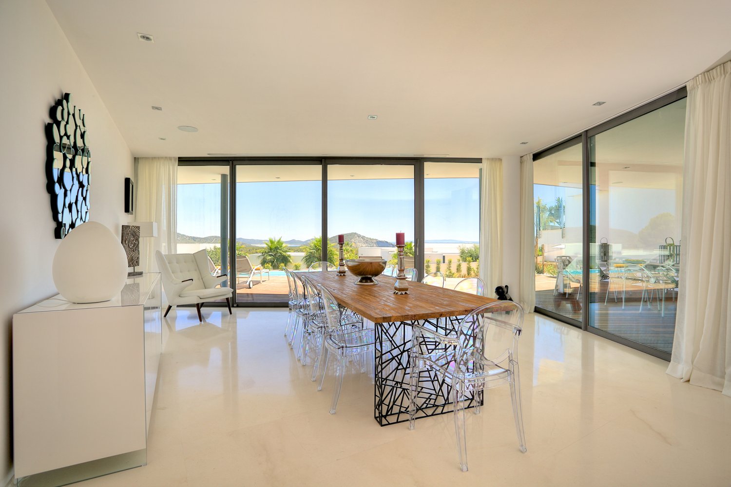 Modern Style Ibiza Villa with Five Spacious En-Suite Bedrooms, Luxurious Interiors, Impressive Kitchen and Panoramic Views of Es Torrent near Es Cubells