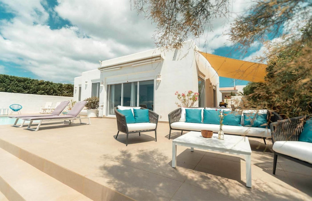 Charming & Spacious Ibiza Villa with Front-Row Views of the Iconic Es Vedrà near Cala Tarida