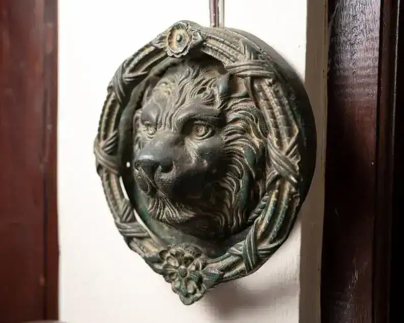 Solid Brass Classic Lion Head Door Knocker