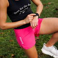 Sprints Womens Avigate 4" Mercy Short - Stealth Fuchsia