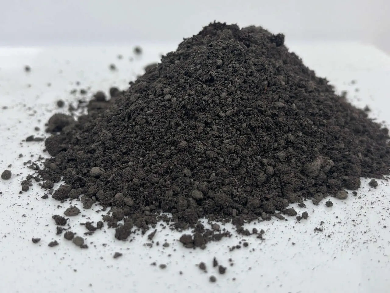 Basalto Y Humus | Enmienda Mineral con Microbiota