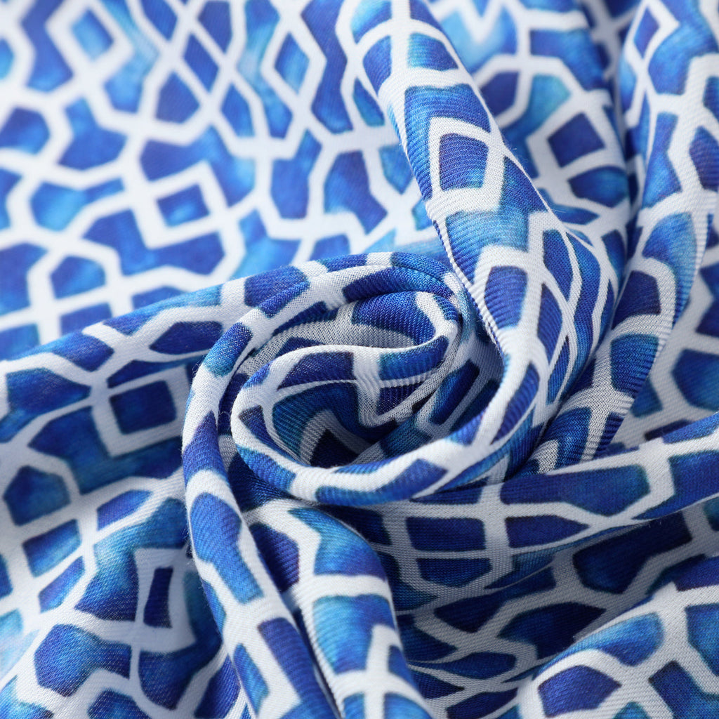 Blue and White Scarf Islamic Art - Aziza Iqbal - Alcazaba Azul