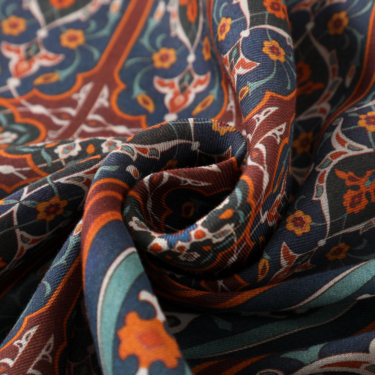 Isfahan-Inspired Scarf – Floral Design, 100% Modal - Zarashfan