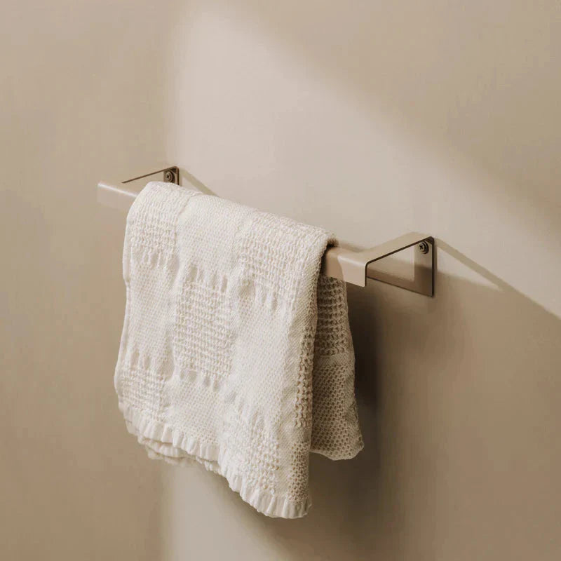Toallero Tallinn – barra para toalla baño en acero inoxidable