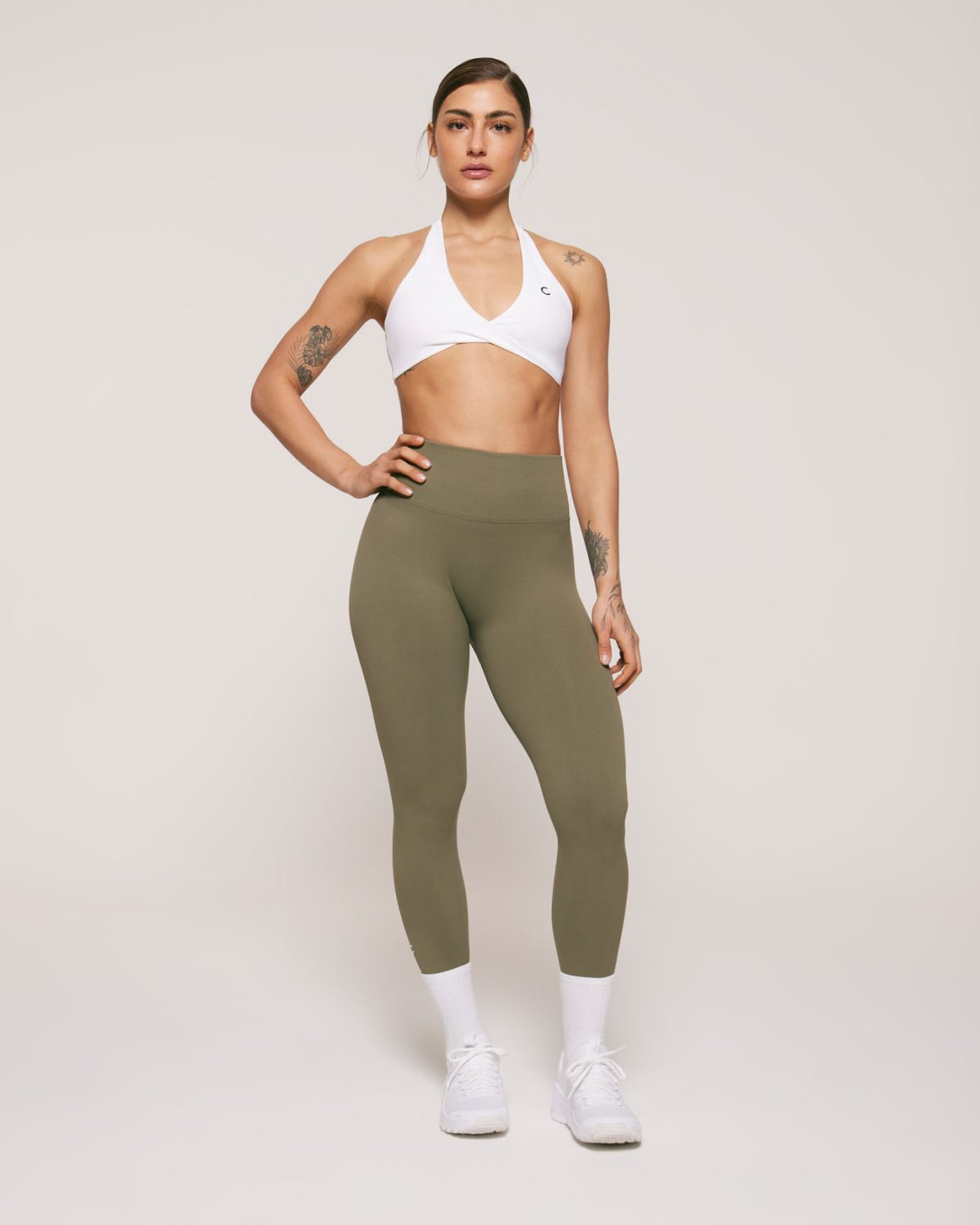 STRENGTH TOP HALTER