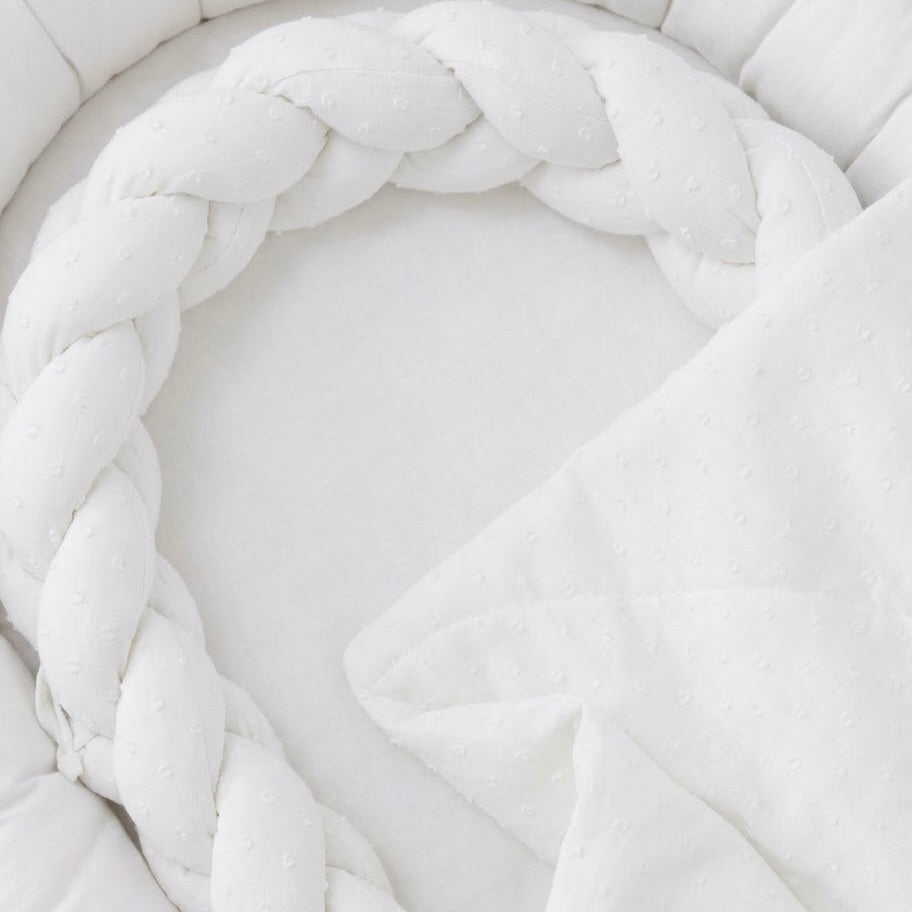 TRENZA PROTECTORA CAPAZO de COCHECITO | Plumeti Blanco