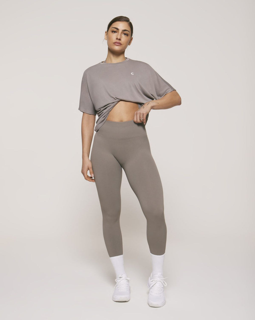STRENGTH LIGHT WEIGHT T-SHIRT