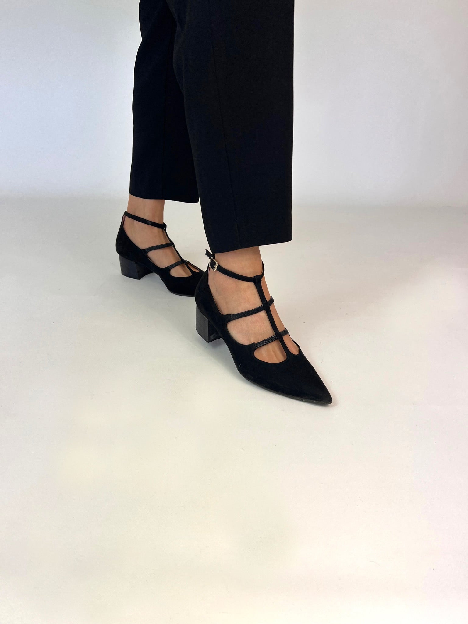 Tacón midi Wednesday Negro