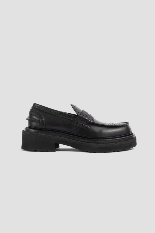 Sacai Wingtip Brogued Leather Loafer — Black