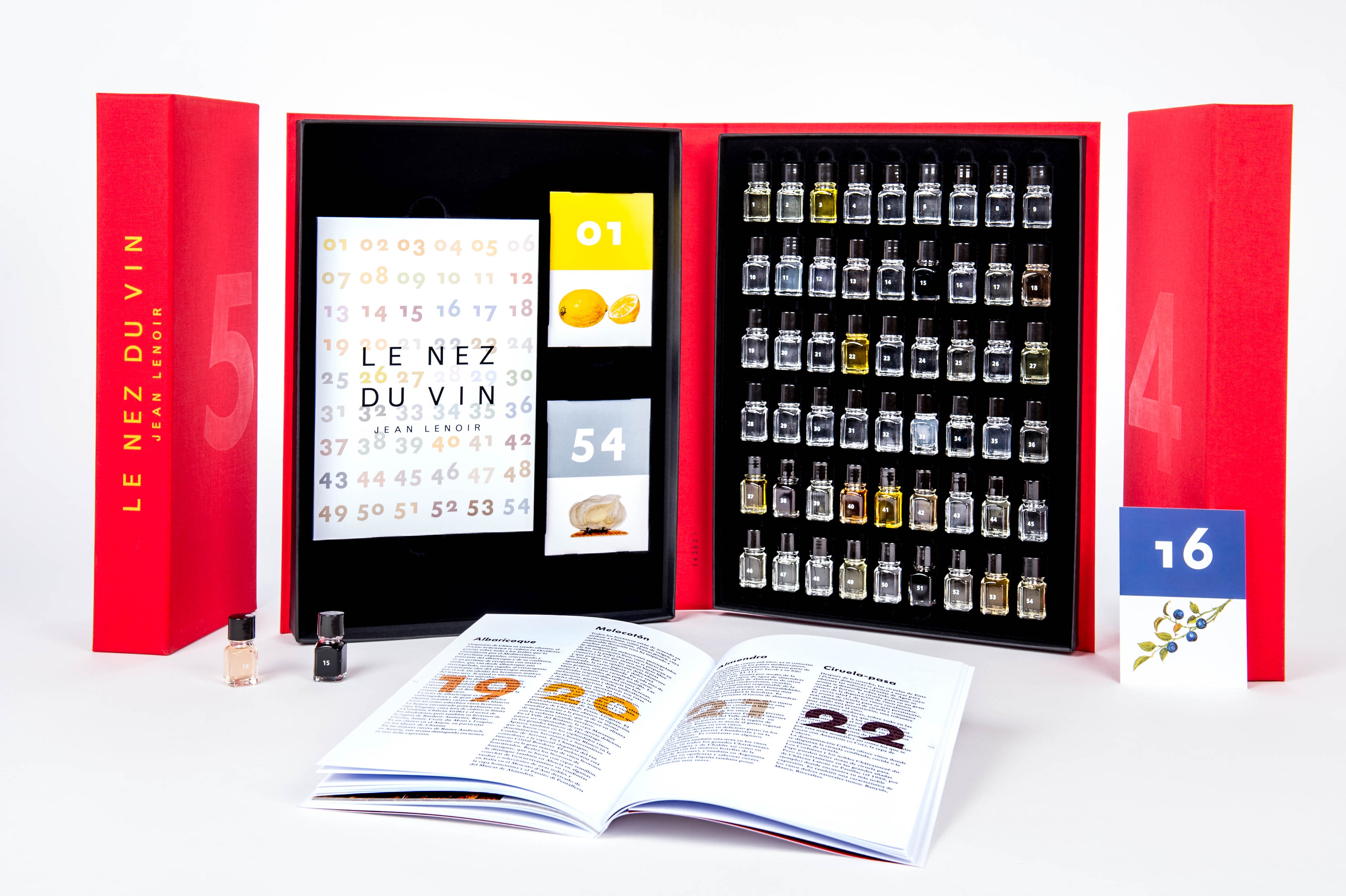 Le Nez du Vin - 54 Wine Aroma Master Kit by Jean Lenoir