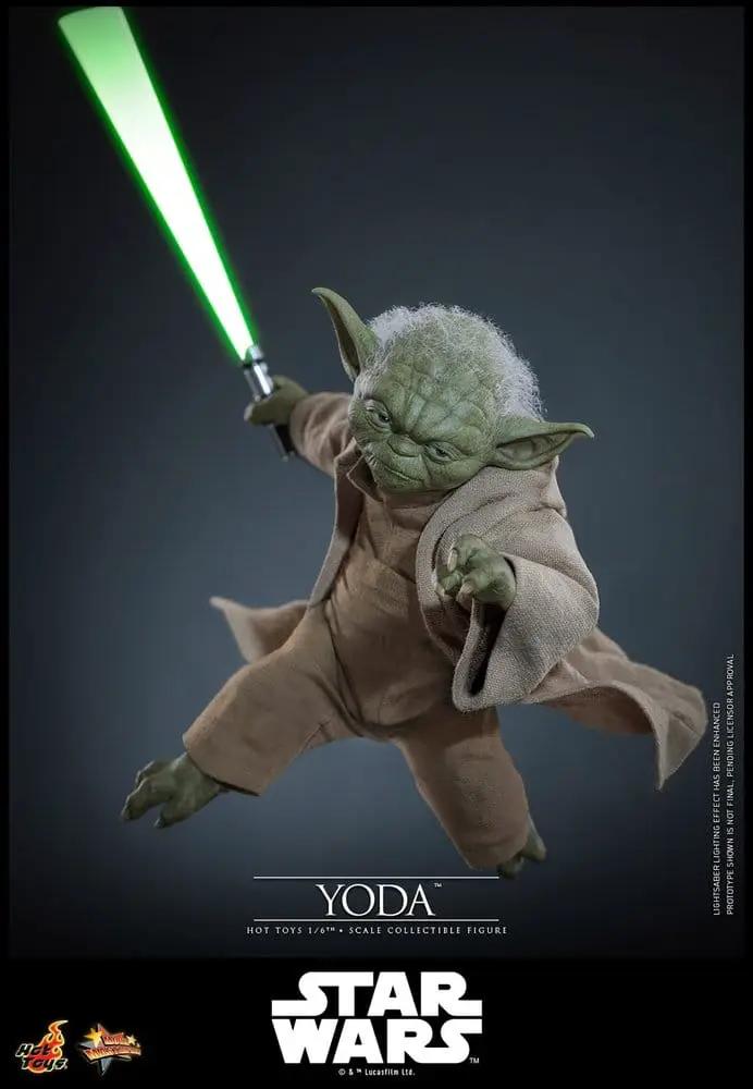 Star Wars: La Venganza de los Sith Movie Masterpiece Figura 1/6 Yoda 14 cm