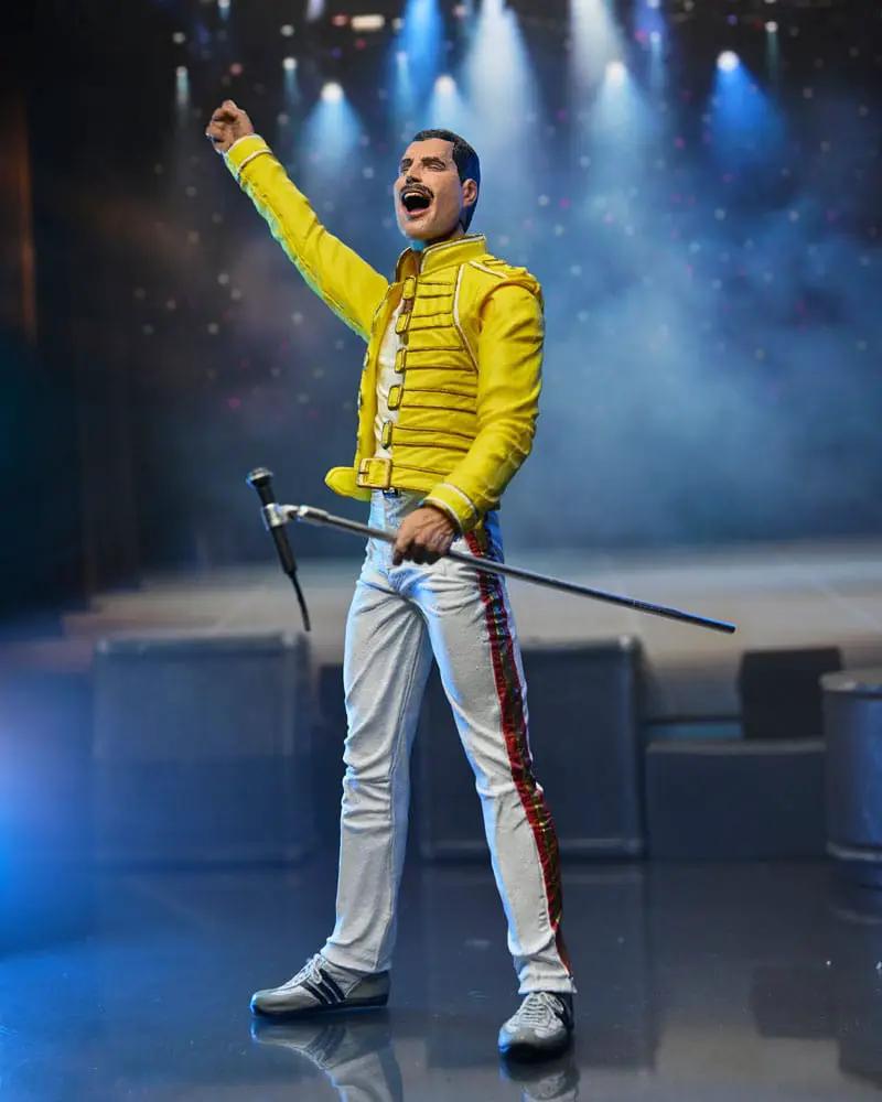 Freddie Mercury Figura Freddie Mercury (Yellow Jacket) 18 cm