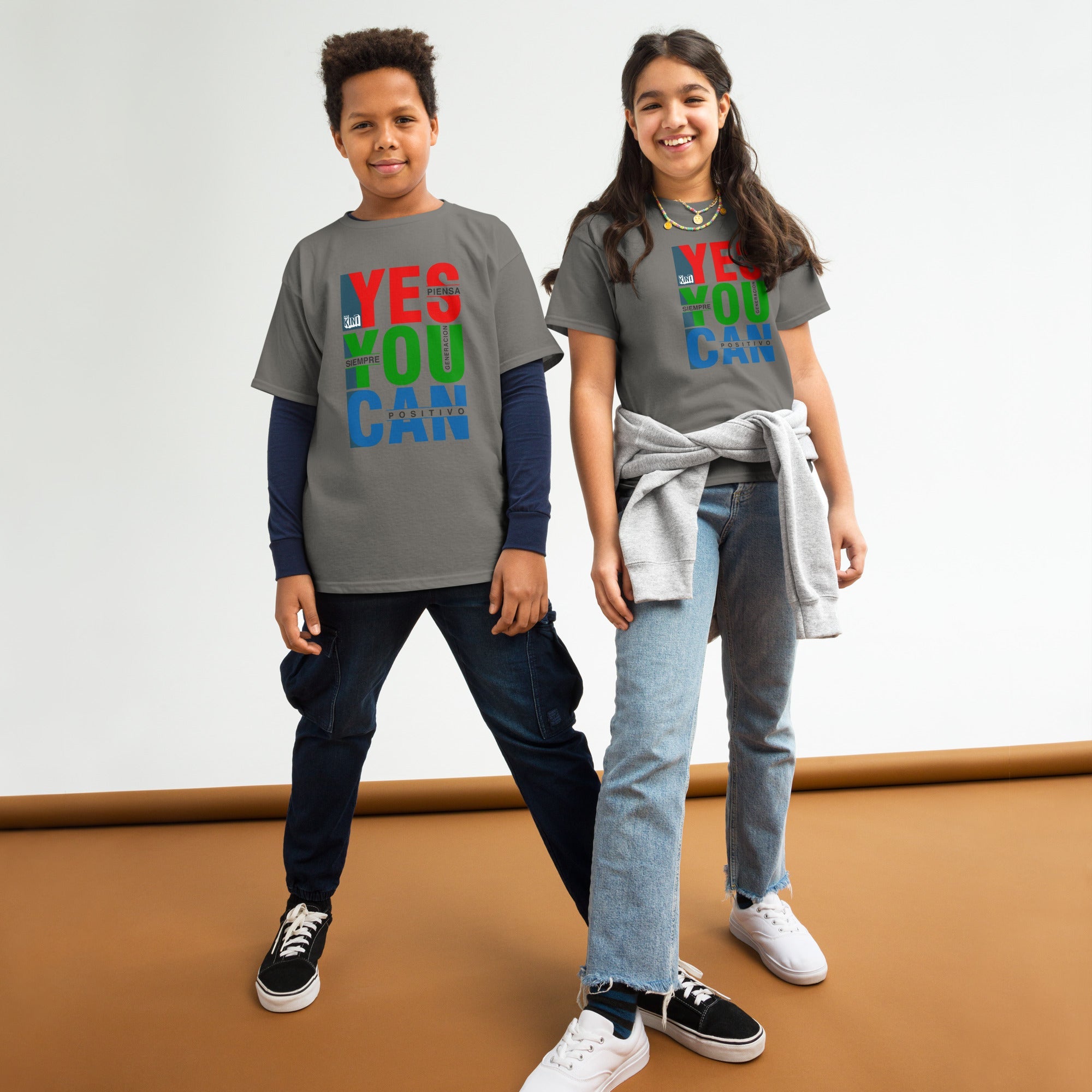 Camiseta para niño Piensa Positivo